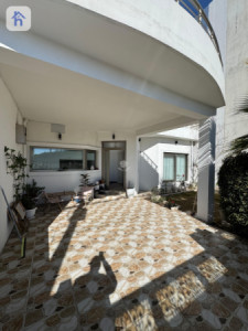 House (200m²) image 2