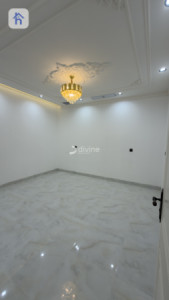 Spacious Home with Six Bedrooms image 22