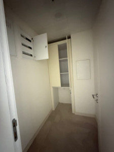 شوقەیەکی فراوان لە ئیمپایەر سکوێر وێنە 7