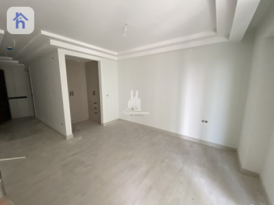 Cozy studio apartment, prime location Image 5