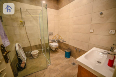 Modern Family Home for Sale image 10