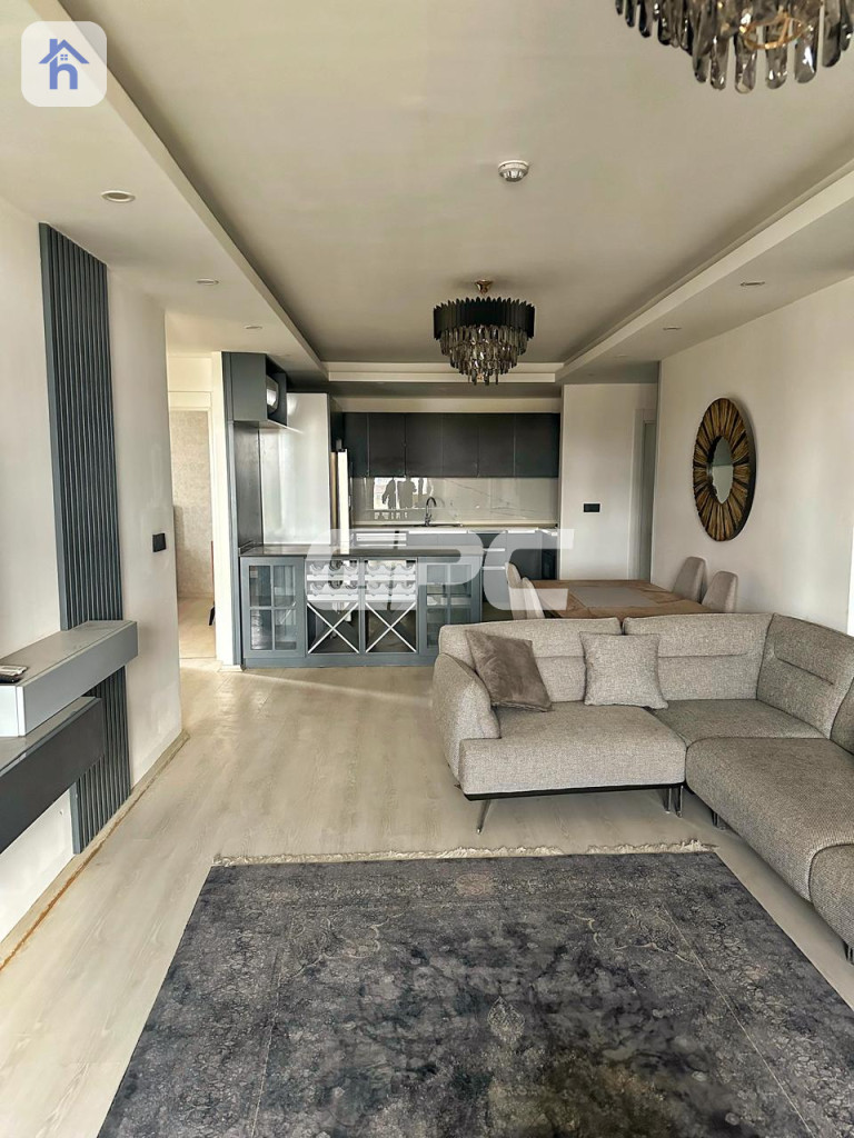 Cozy Apartment in Empire Pearl Towers Image 2