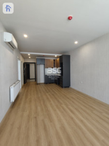 Cozy Apartment in White Towers image 1