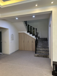 Modern House Image 6
