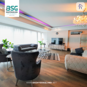 Modern 4-Bedroom Apartment image 1