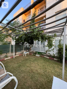 Cozy Apartment with Garden image 9
