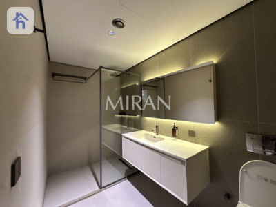 Fully Furnished Apartment with Stunning Views image 19