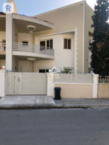 Modern House image 1