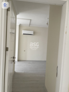 Spacious 2-Bedroom Rental Image 4
