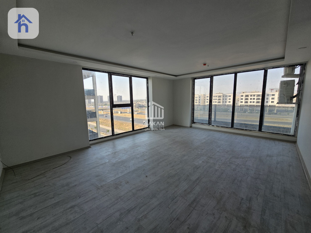 Cozy Residence in Prime Location Image 2