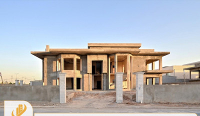منزل واسع بـ 5 غرف نوم في دبي ستي image 2
