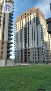 Modern Apartment in Boulevard image 1