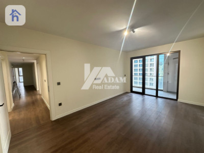 Modern 4 Bedroom Apartment, Spacious Living image 23