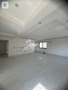 Charming Villa for Sale image 11
