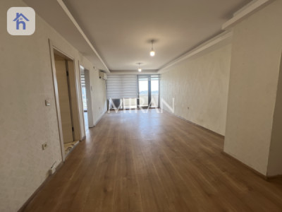Modern Apartment in Star Towers image 1