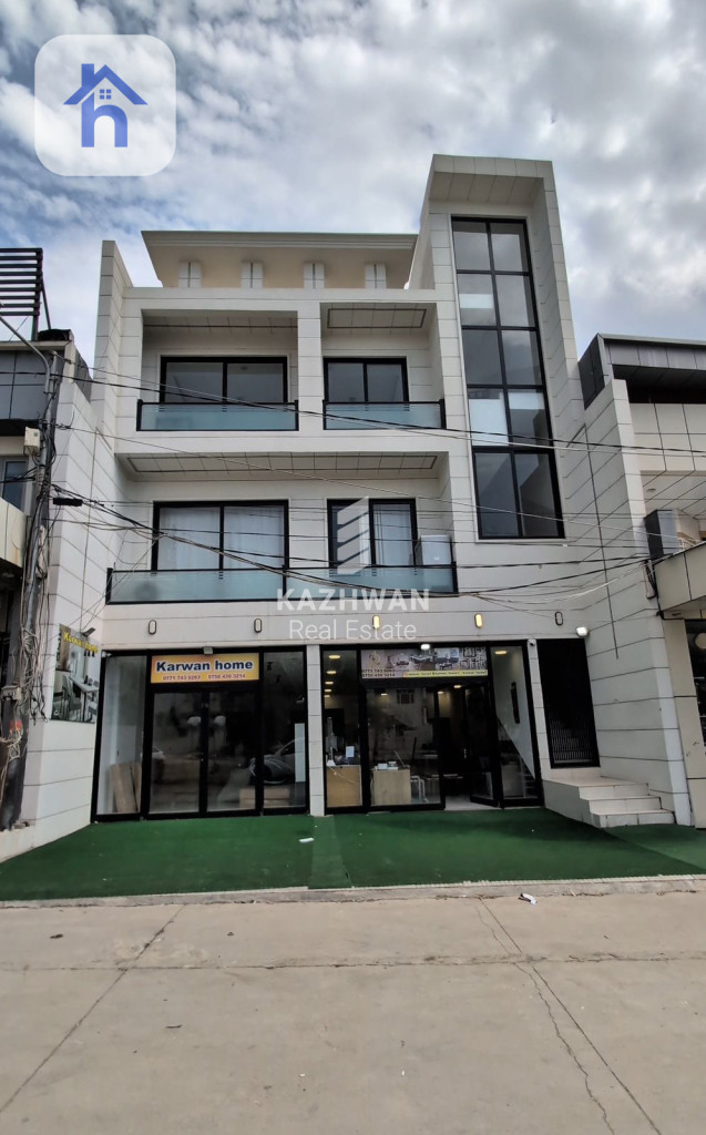 Commercial Building (200m²)