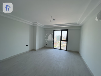 Spacious Apartment in Rami Towers Image 5