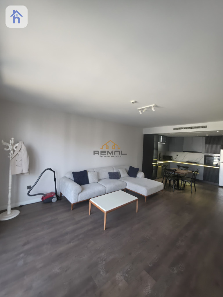 A 1+1 apartment in Boulevard Resim 2