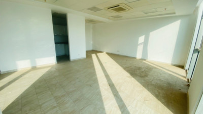 Modern Office Space for Rent image 2