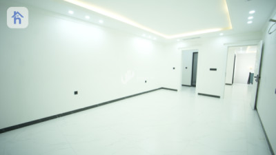 Spacious House in Erbil with 4 Bedrooms Image 7