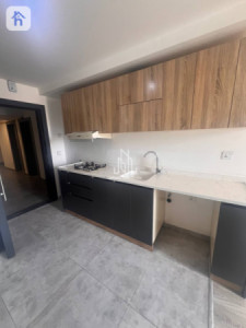 Cozy 1-Bedroom Apartment in Life Towers image 1
