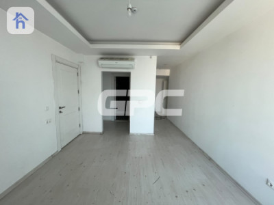 Spacious Apartment with Great Views image 4