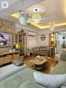 شوقەیەکی مۆبیلیات لە شوێنێکی باش وێنە 3