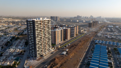 Spacious 3-Bedroom Apartment image 1