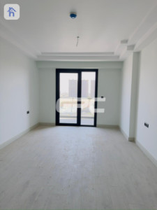 Spacious 3 Bedroom Apartment in Rami Towers image 3