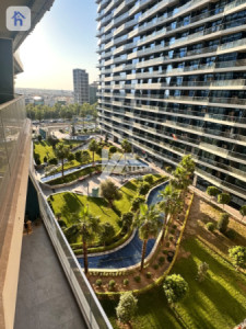 Apartment Opposite Garden Image 6