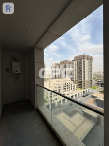 Cozy Apartment with Stunning View Image 8