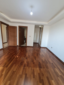 Elegant 3-Bedroom Apartment for Rent Resim 5