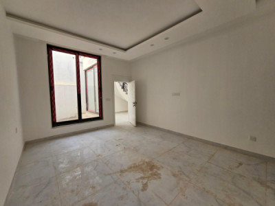 Spacious House with Modern Design Image 13