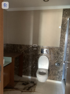 Modern 5-BR Apartment in Erbil Image 19