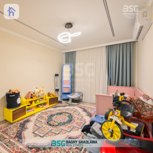 Garden View Apartment Image 12