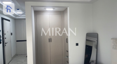 Studio Apartment image 7