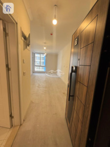 2 Bedroom Apartment with Airport View Image 9