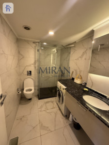 Cozy Apartment in Prime Location Resim 7