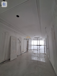 Luxury House image 7