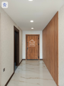 Stunning High-Floor Apartment Image 6