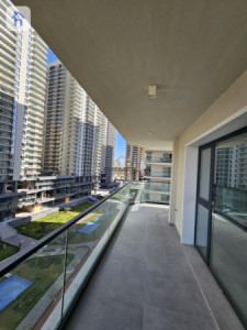Modern 2-Bedroom Apartment in Rami Towers Resim 4