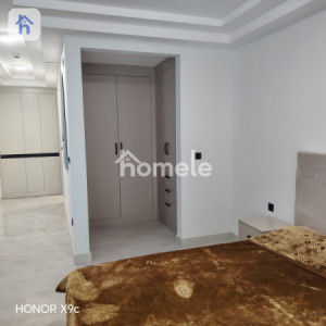 Modern Studio Apartment, Great Views! image 5