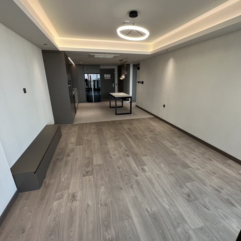 شوقەیەکی ئارام و یەک ژووری نوستن
