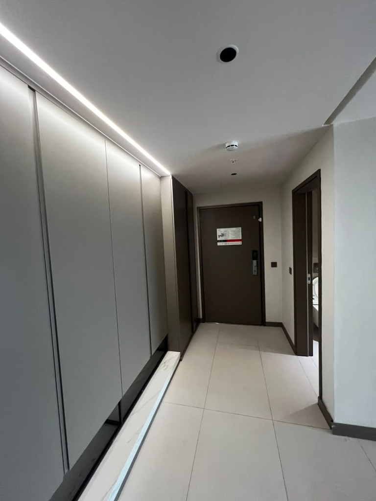 Spacious Apartment in Cavalli Tower Image 2