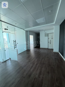 Modern Office Space in Empire Business Towers Resim 6