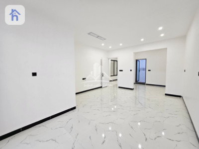 Cozy Home Perfect for Families Image 13