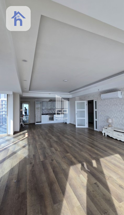 Elegant 2-bedroom apartment in central location