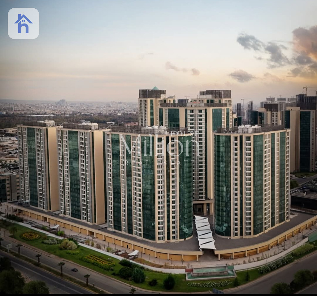 Spacious 143m² apartment in Empire Square