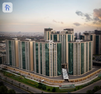 Modern 2-Bedroom Apartment in Empire Square image 10