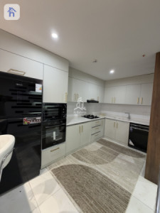 Modern 3 Bed Apartment with Views image 3